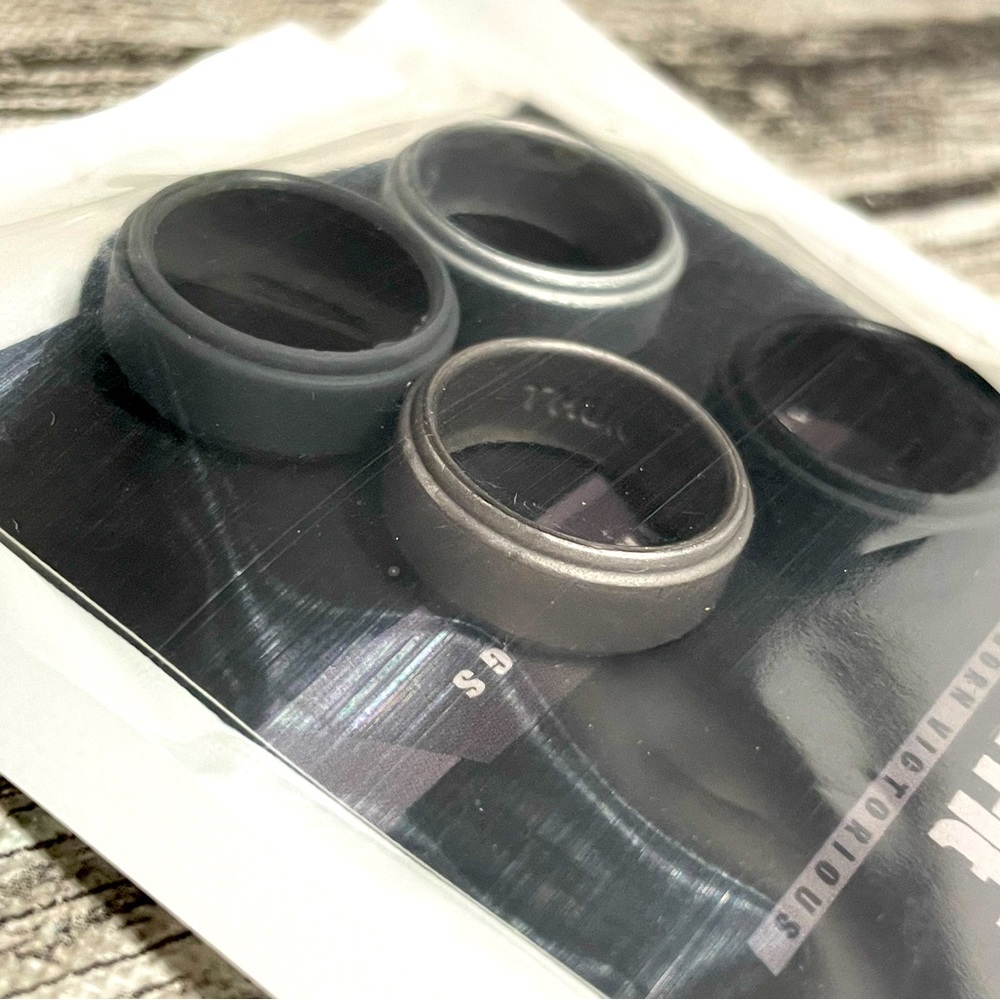 ThunderFit size 7 Silicone Rings Wedding Band Set Metallic NEW! Set of 4 Rings